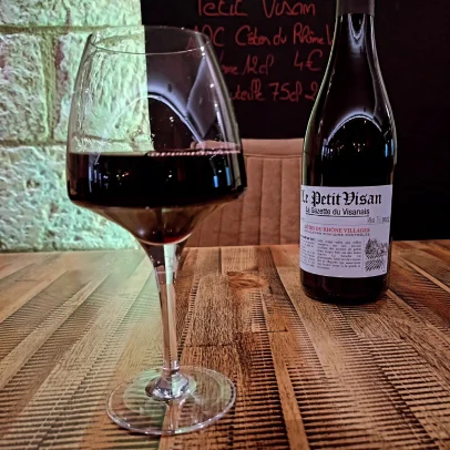 Vin Petit Visan, Côte du Rhône, Bar Bistrot au Champ du Coq, à Bourges - Cher (18)
